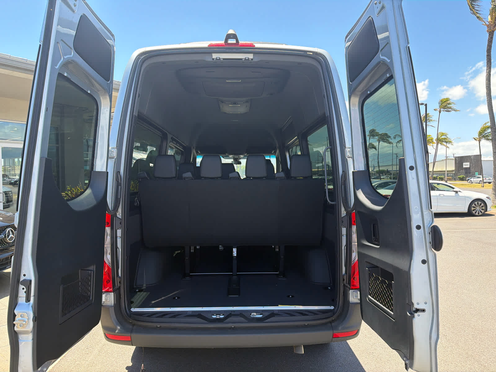 2025 Mercedes-Benz Sprinter Passenger Van 2500 Standard Roof I4 Diesel HO 144 RWD