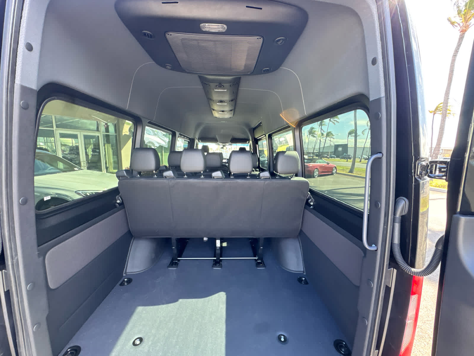 2025 Mercedes-Benz Sprinter Passenger Van 2500 High Roof I4 Diesel HO 170" RWD