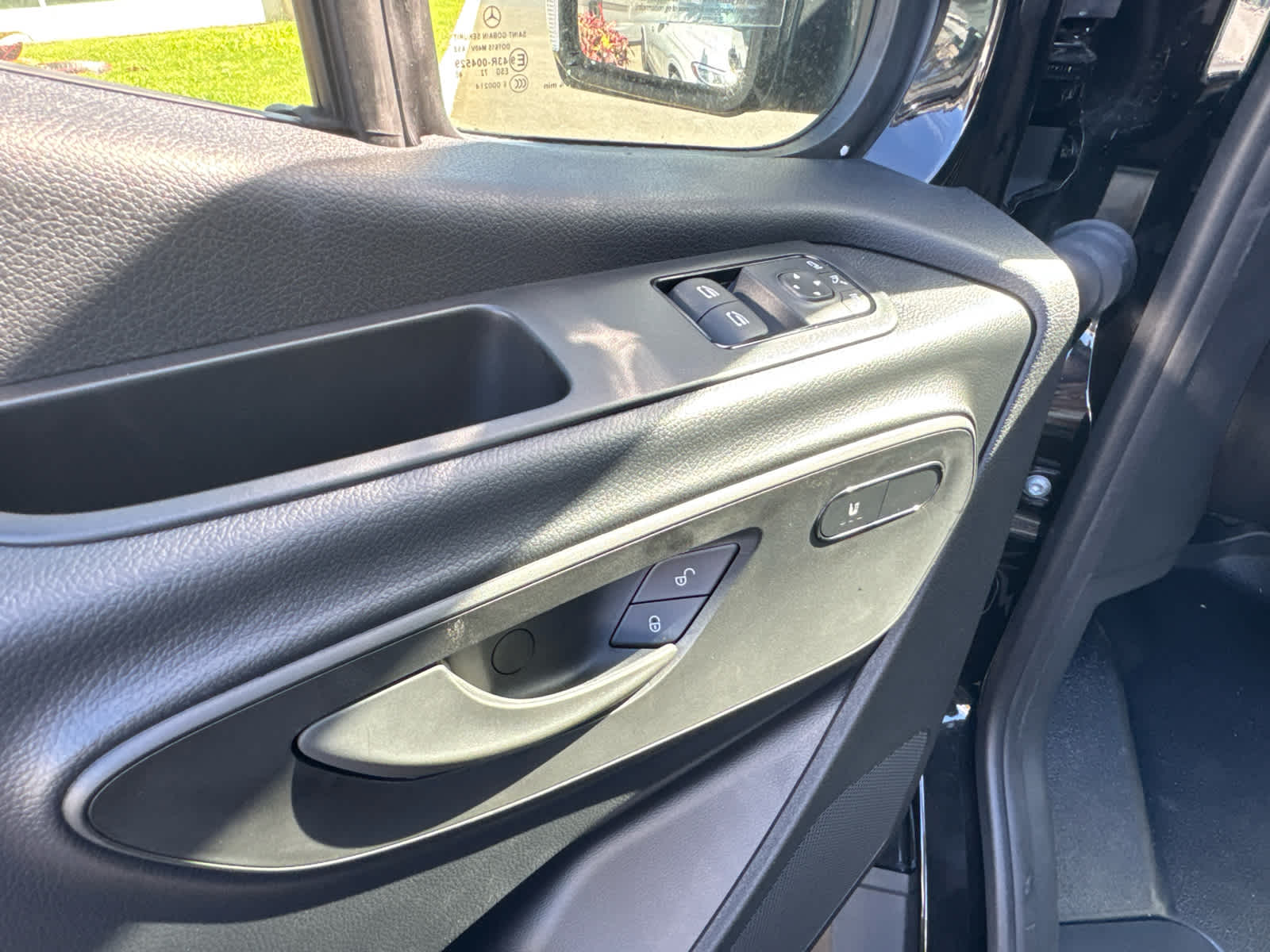 2025 Mercedes-Benz Sprinter Passenger Van 2500 High Roof I4 Diesel HO 170" RWD