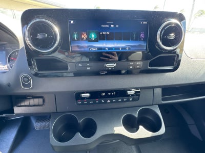 2025 Mercedes-Benz Sprinter Passenger Van 2500 High Roof I4 Diesel HO 170" RWD