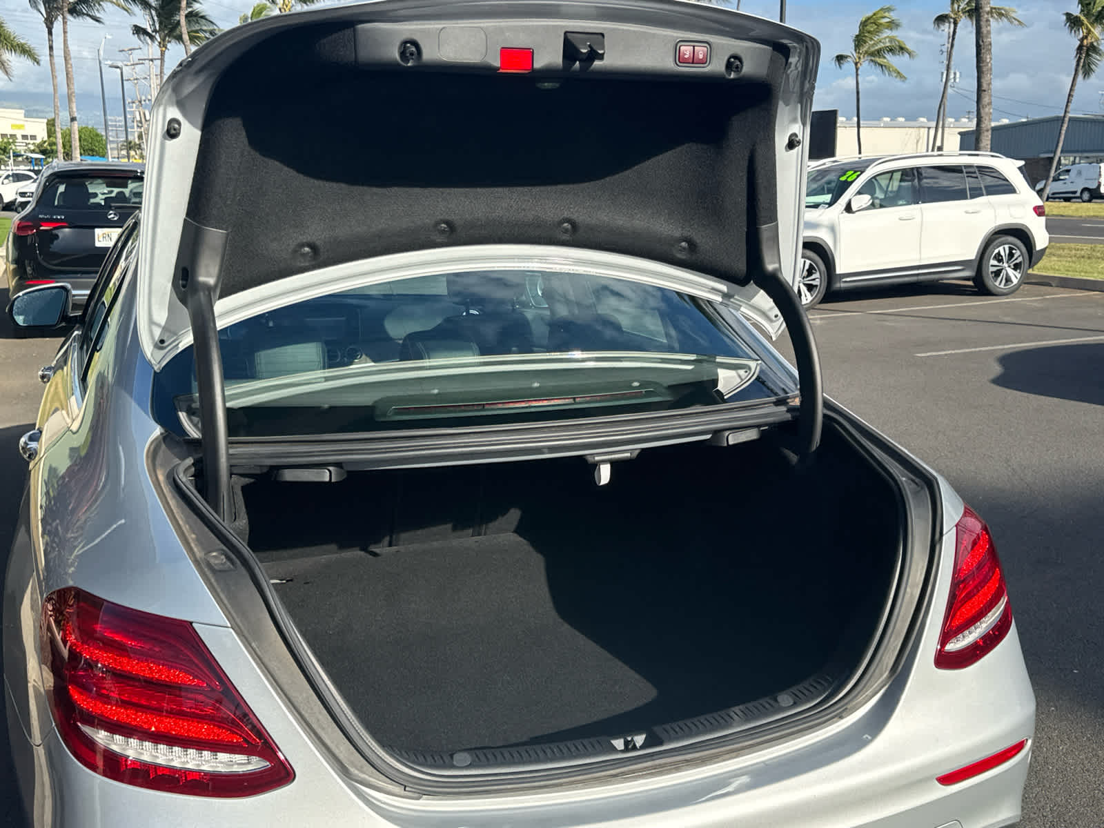 2017 Mercedes-Benz E 300 RWD Sedan