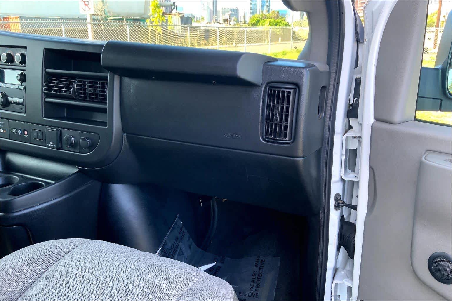 2019 Chevrolet Express LT