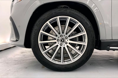 2025 Mercedes-Benz GLS 450 4MATIC® SUV