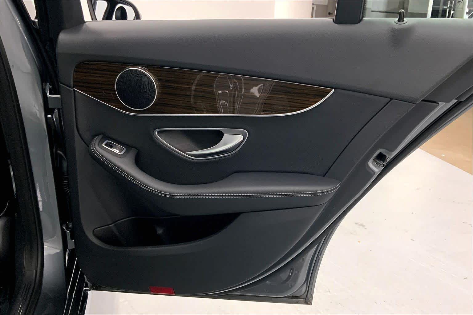 2019 Mercedes-Benz C 300 Sedan