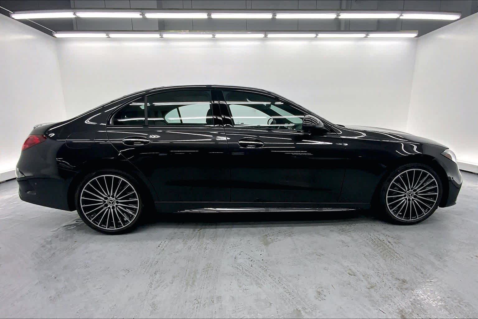 2026 Mercedes-Benz C 300 Sedan