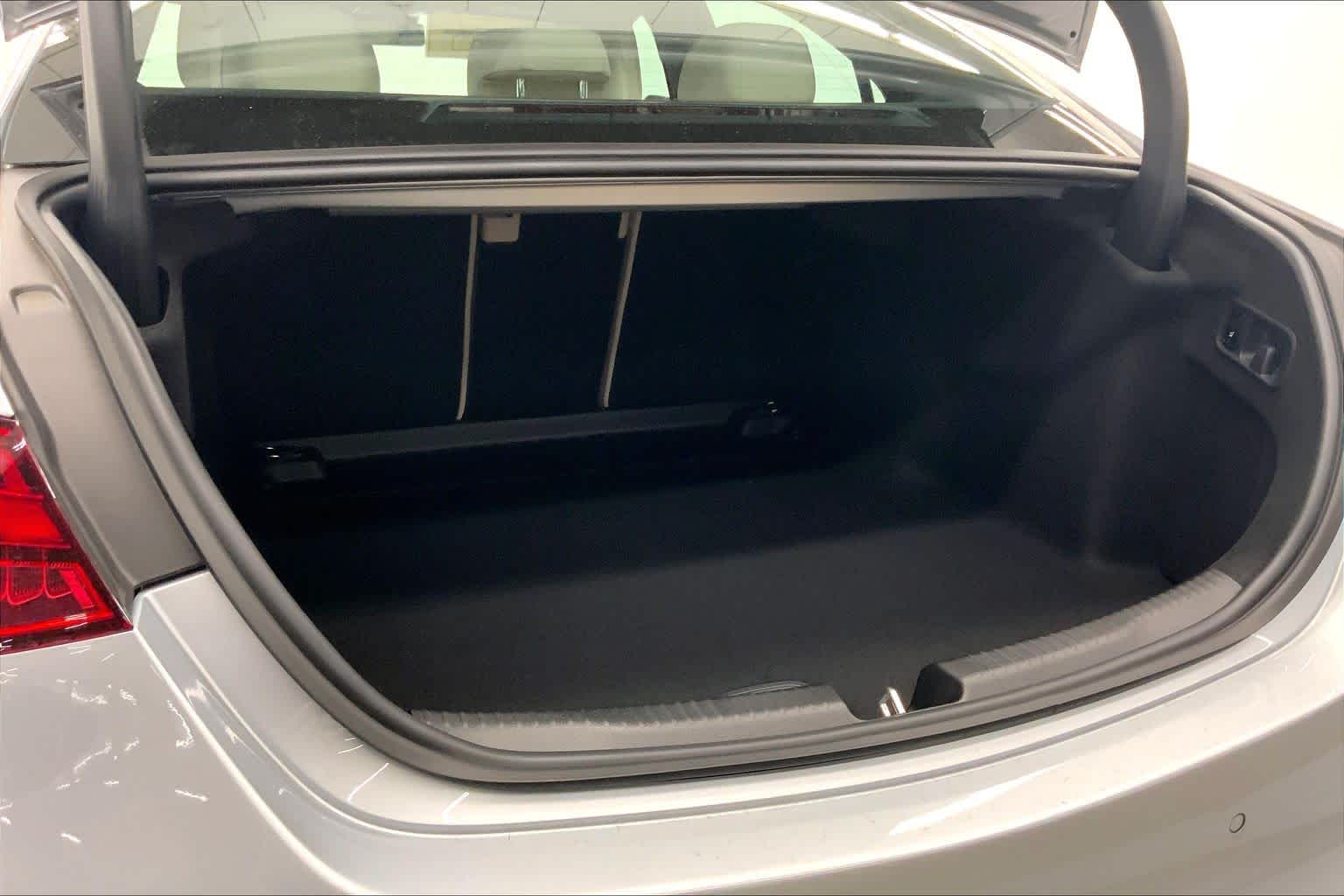 2026 Mercedes-Benz C 300 Sedan