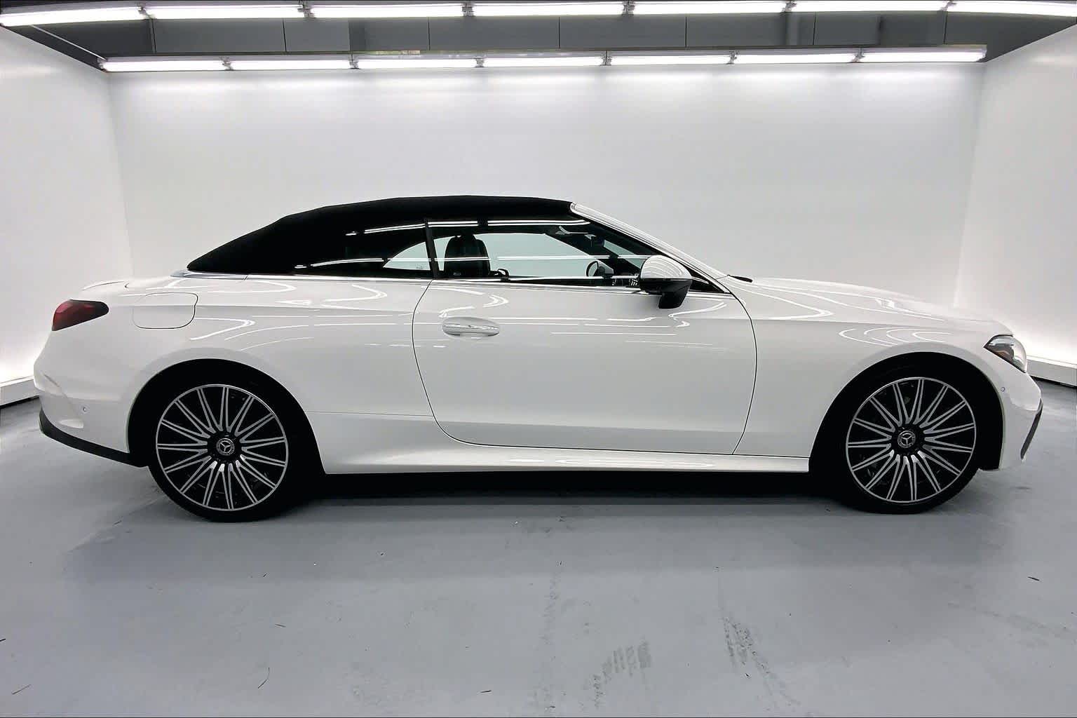 2026 Mercedes-Benz CLE 300 4MATIC® Cabriolet