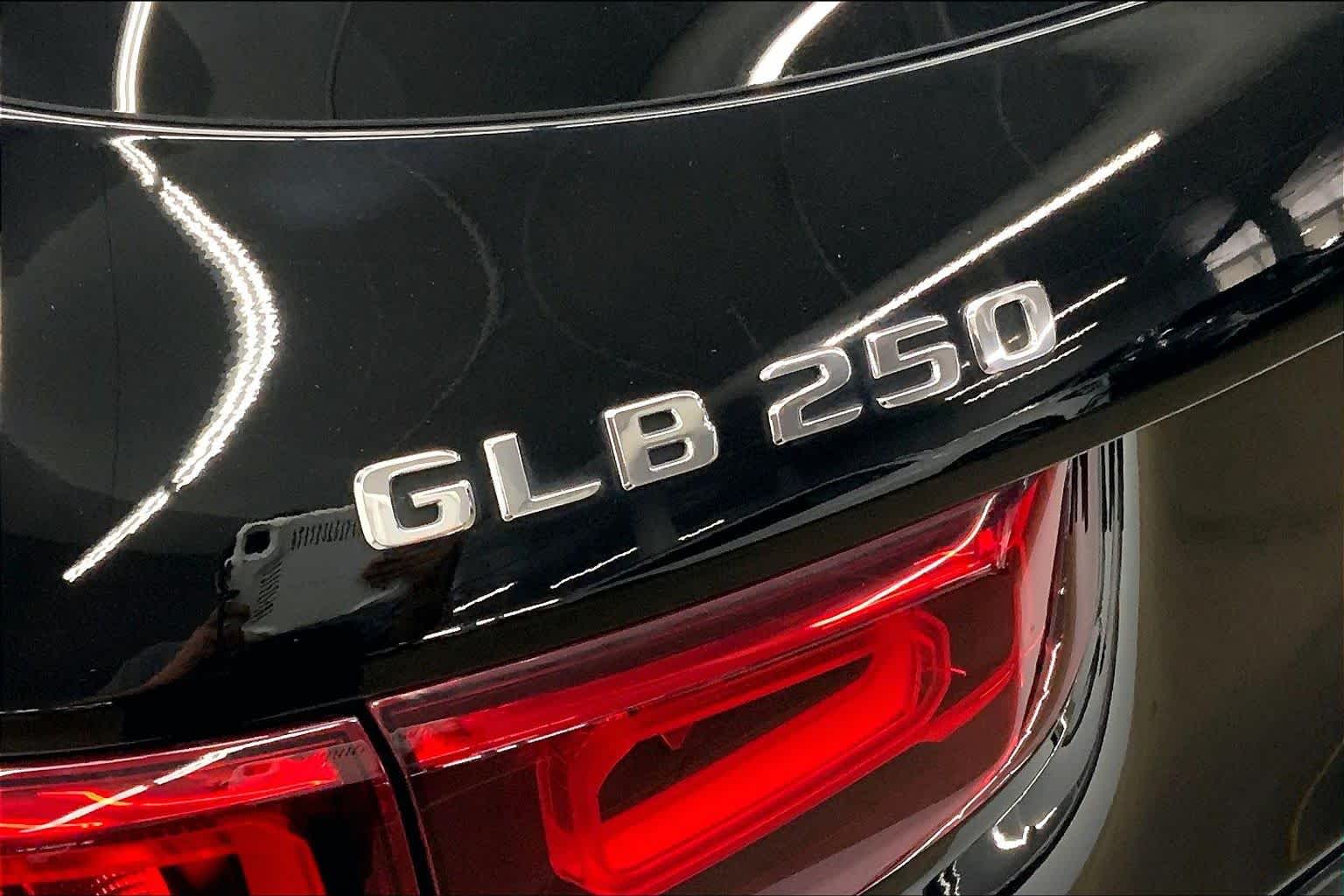 2023 Mercedes-Benz GLB GLB 250