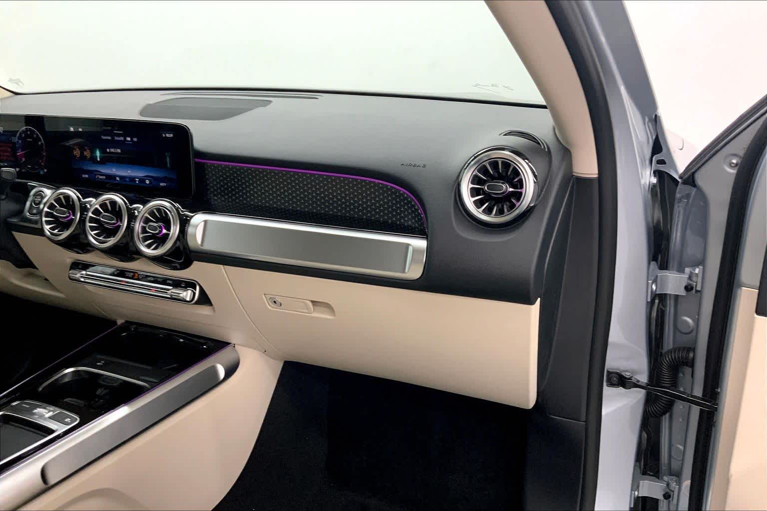 2026 Mercedes-Benz GLB 250 SUV