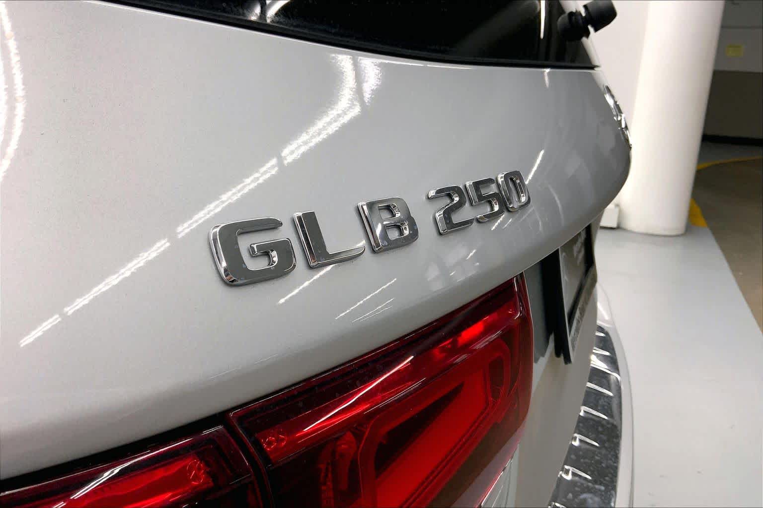 2022 Mercedes-Benz GLB GLB 250
