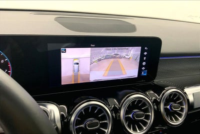 2022 Mercedes-Benz GLB 250 SUV