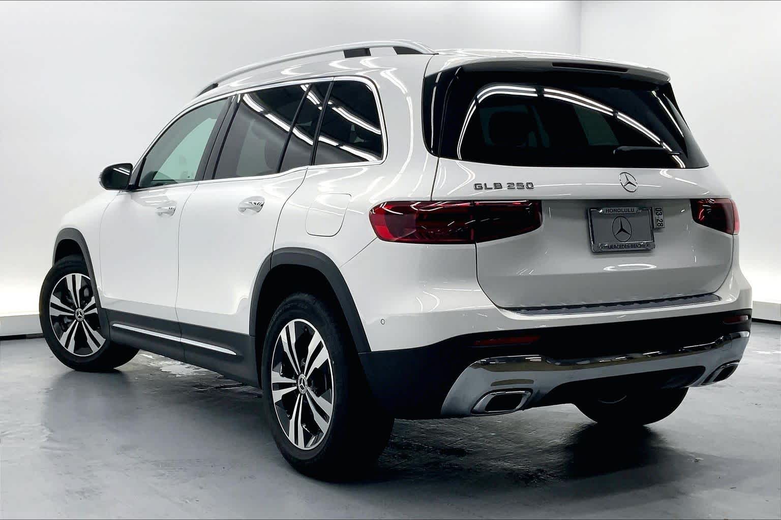 2026 Mercedes-Benz GLB 250 SUV