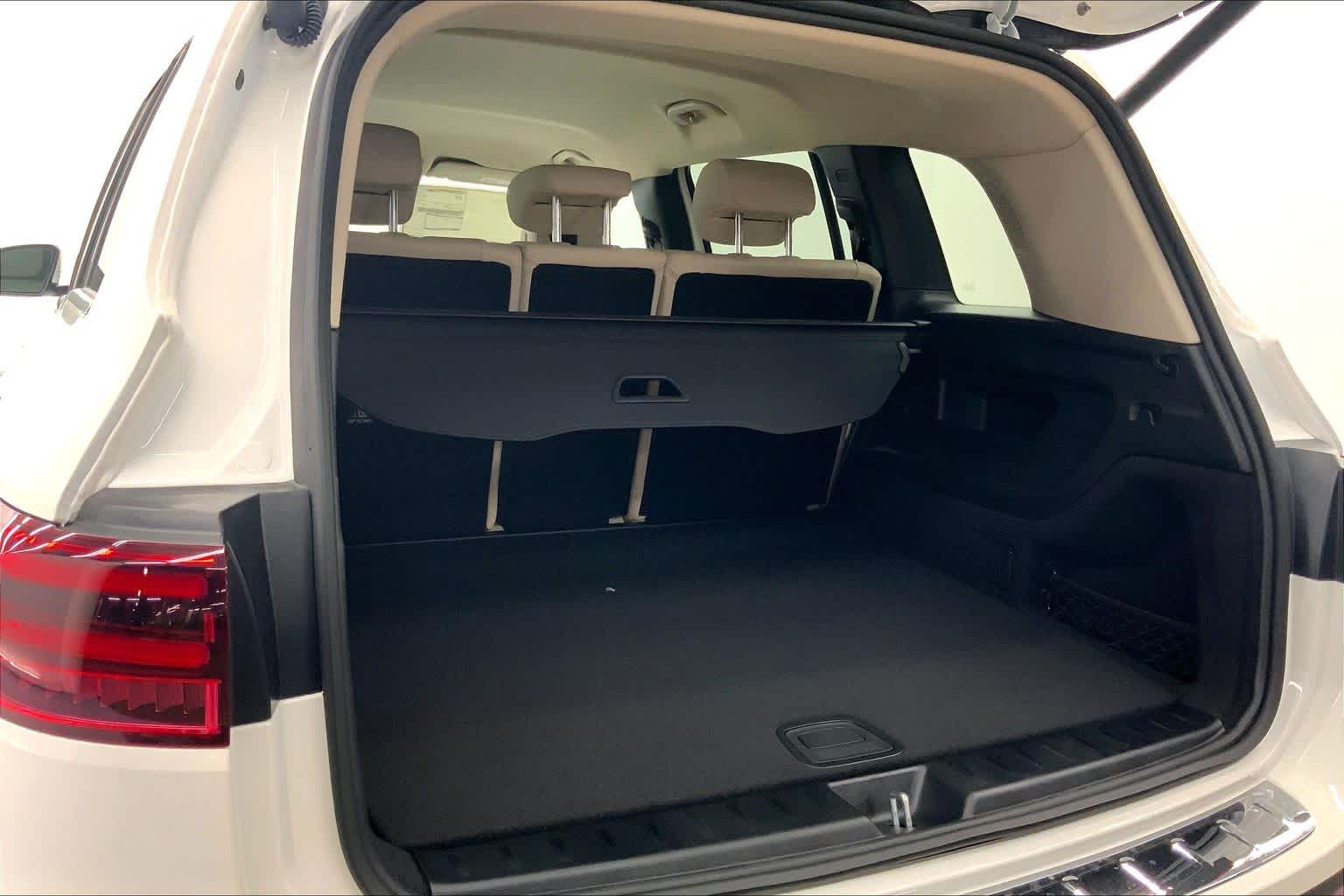 2026 Mercedes-Benz GLB 250 SUV