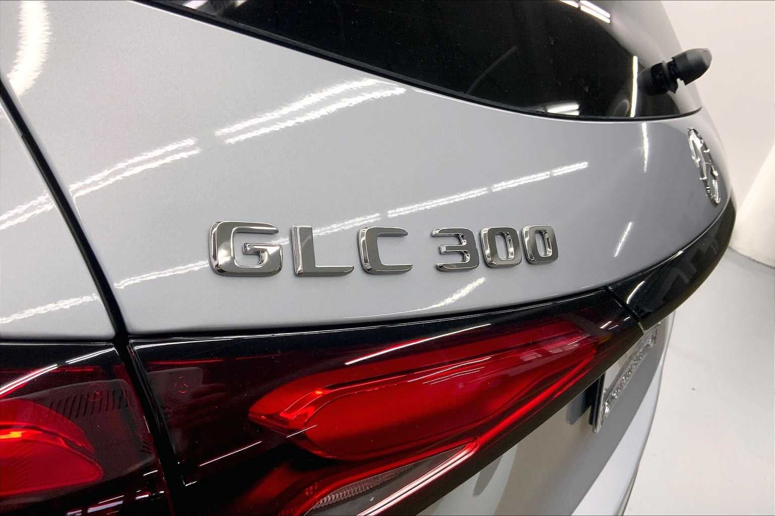 2026 Mercedes-Benz GLC 300 SUV