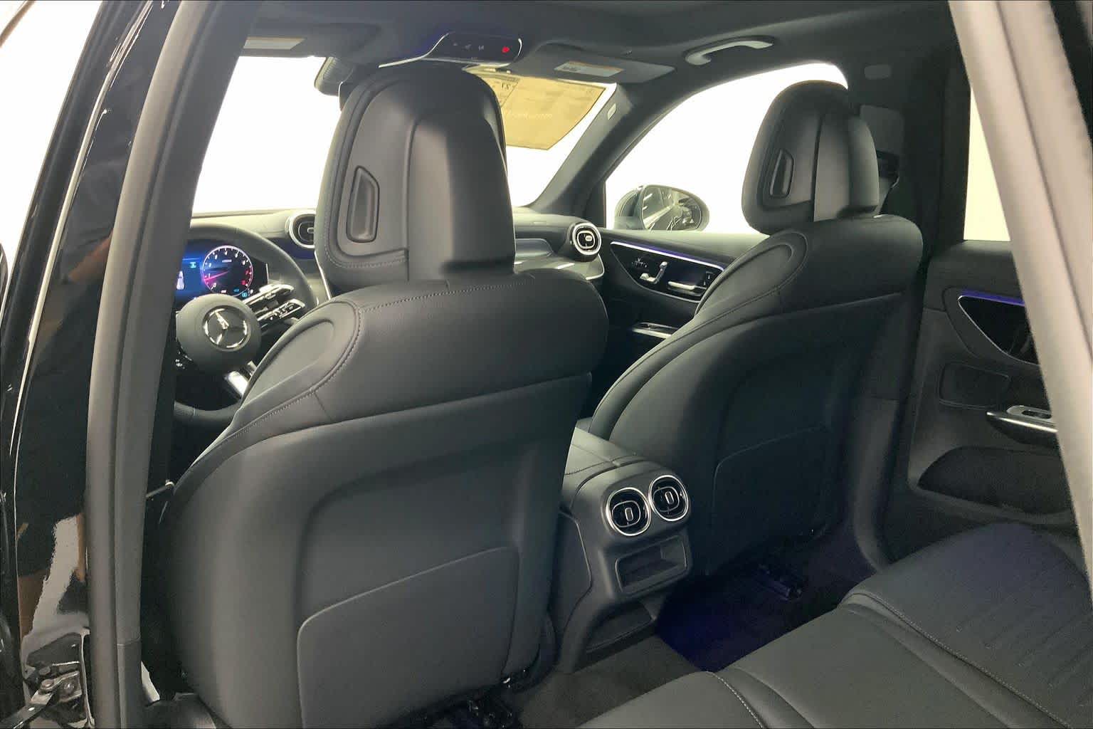 2026 Mercedes-Benz GLC 300 SUV