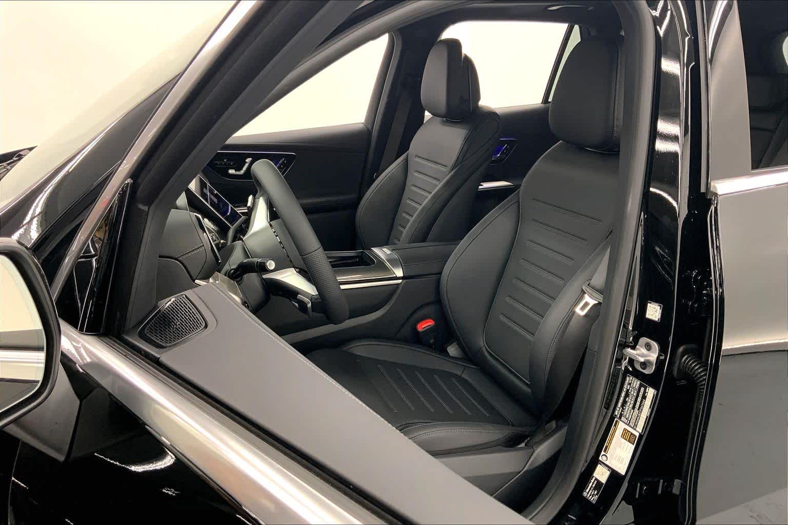 2026 Mercedes-Benz GLC 300 SUV