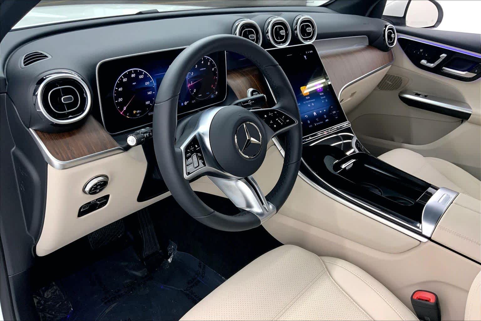 2026 Mercedes-Benz GLC 300 SUV