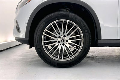 2026 Mercedes-Benz GLC 300 SUV