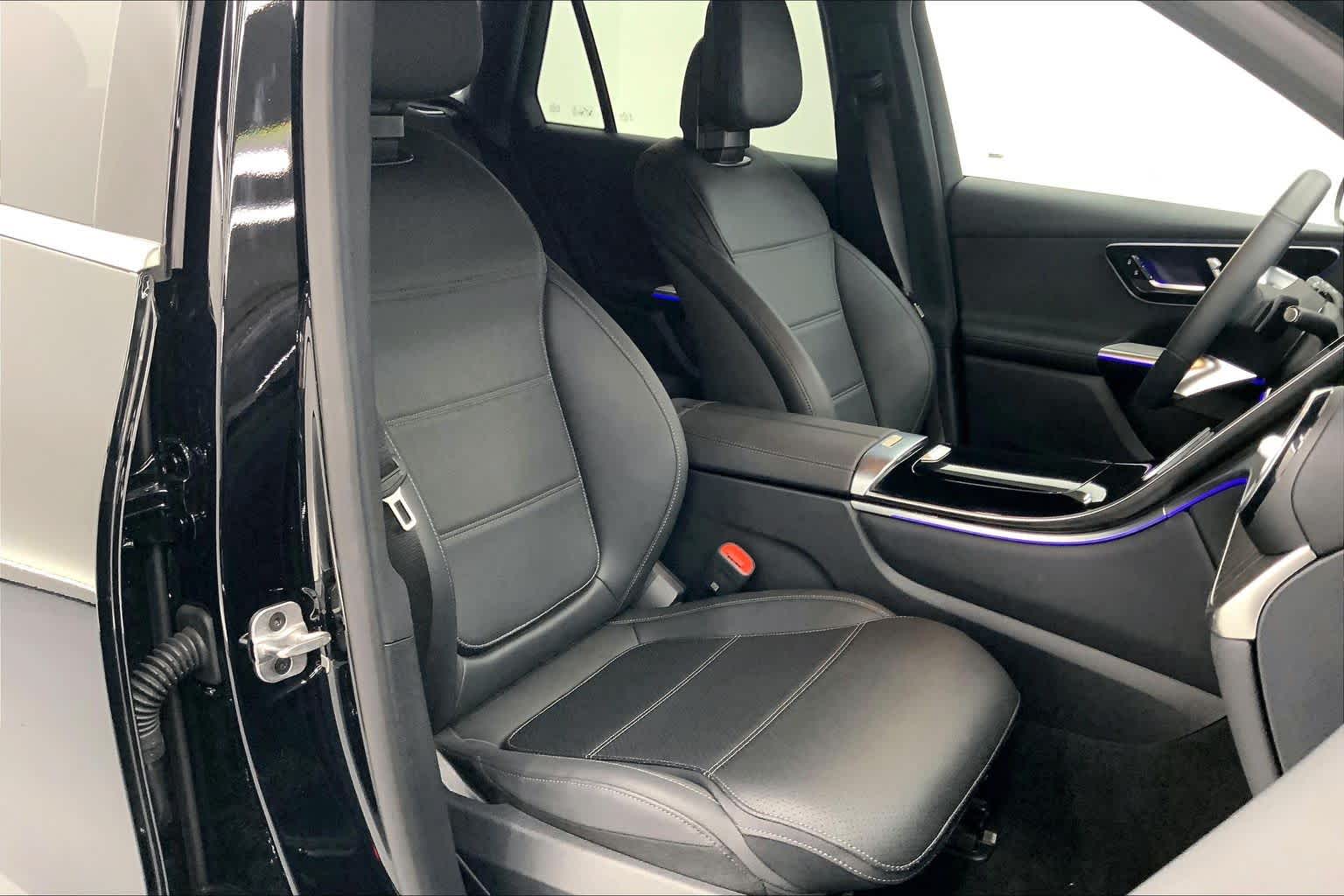2026 Mercedes-Benz GLC 300 SUV