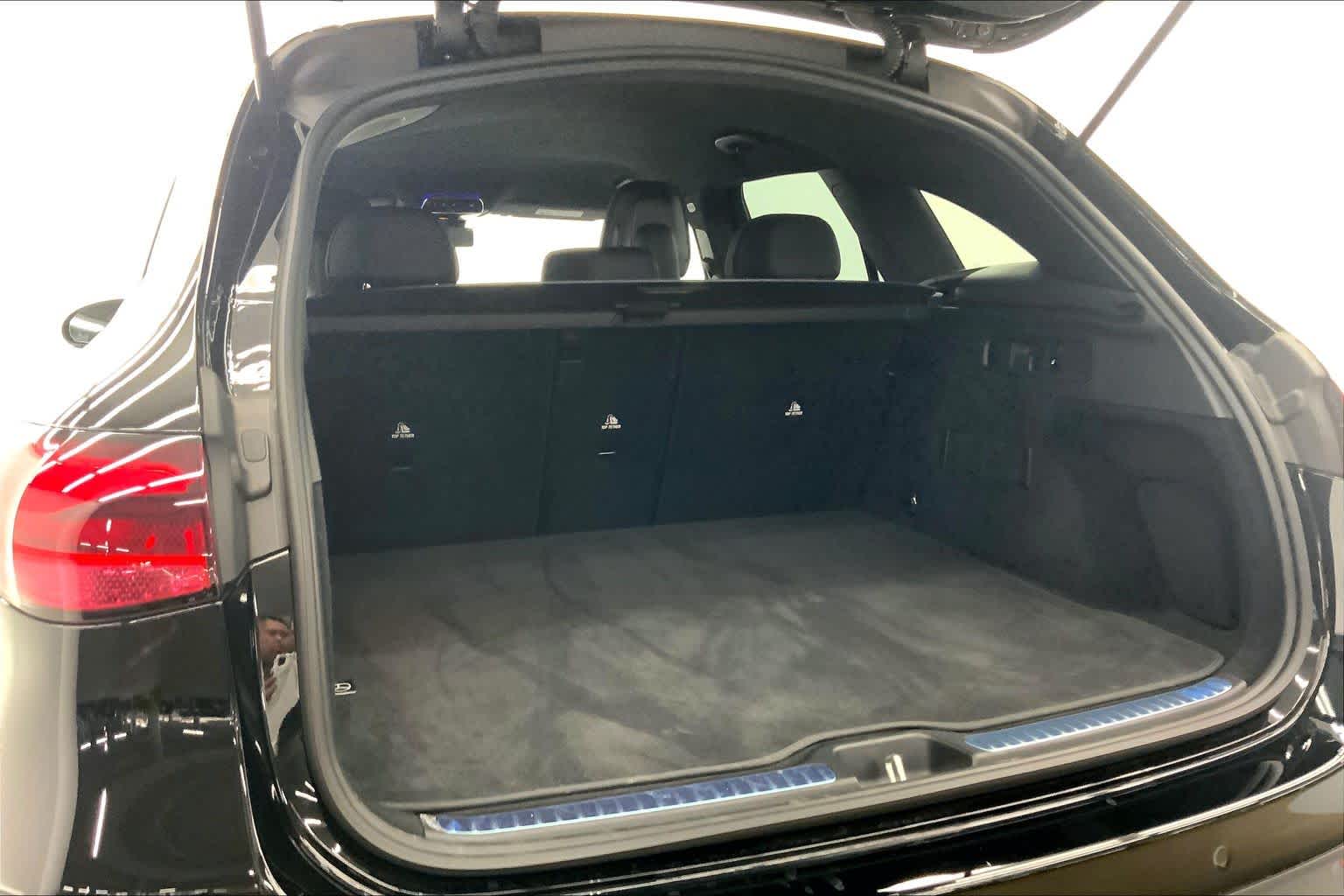 2026 Mercedes-Benz GLC 300 SUV