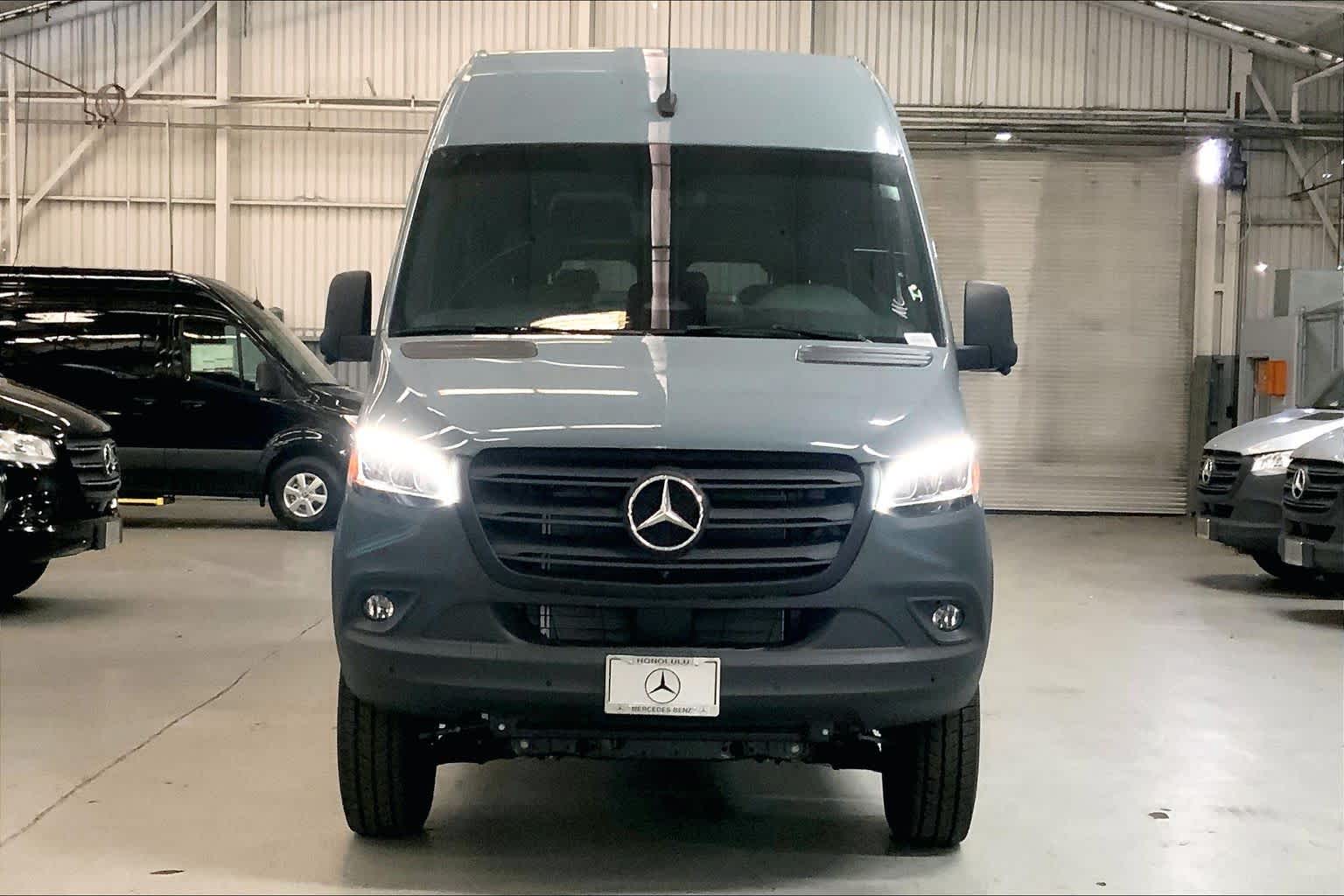2026 Mercedes-Benz Sprinter 2500 High Roof I4 Diesel HO 170" AWD