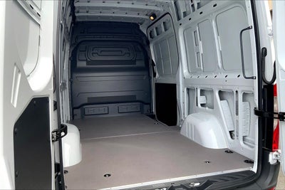 2026 Mercedes-Benz Sprinter 2500 High Roof I4 Diesel HO 144" RWD
