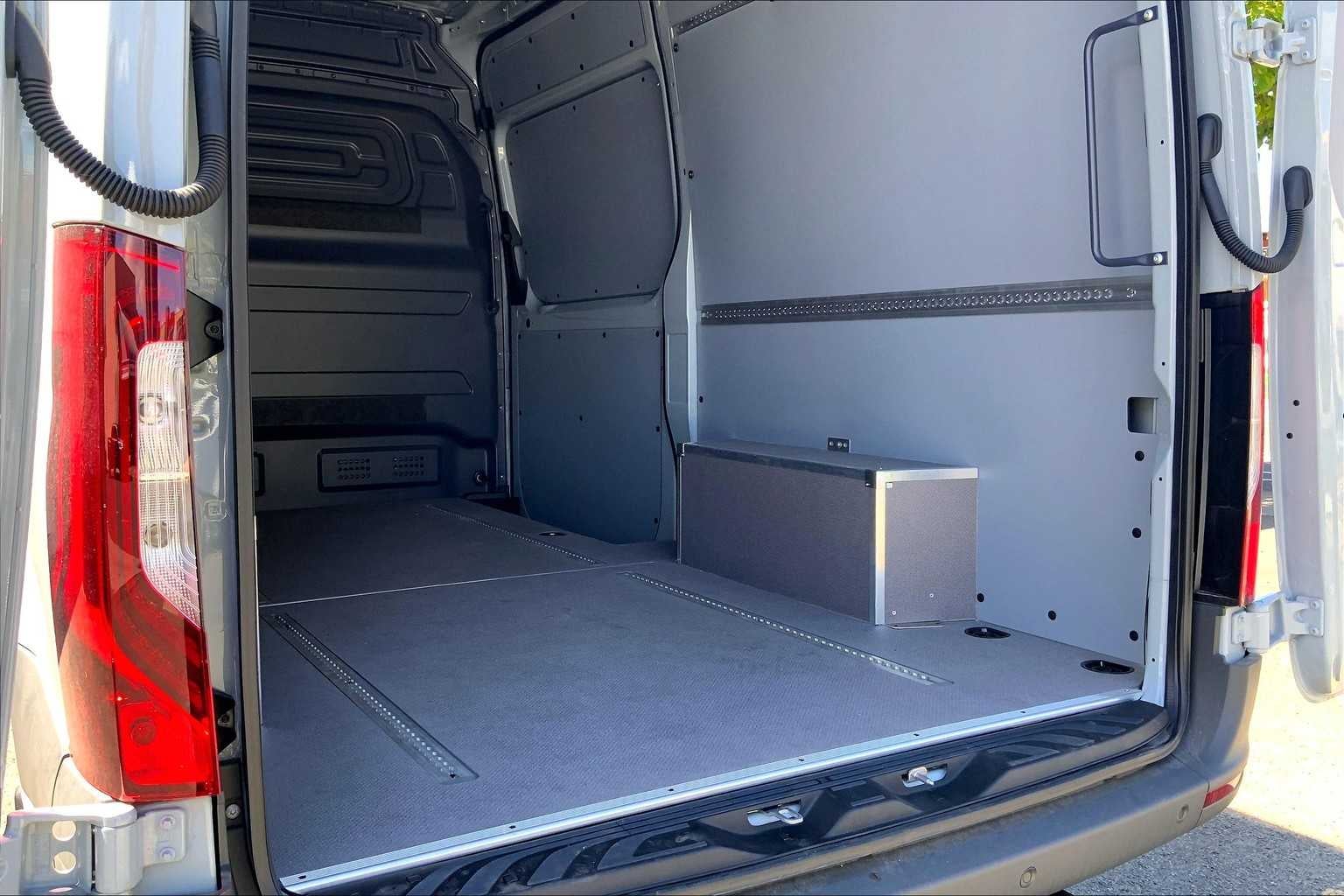 2025 Mercedes-Benz Sprinter 2500 High Roof I4 Diesel HO 144" AWD