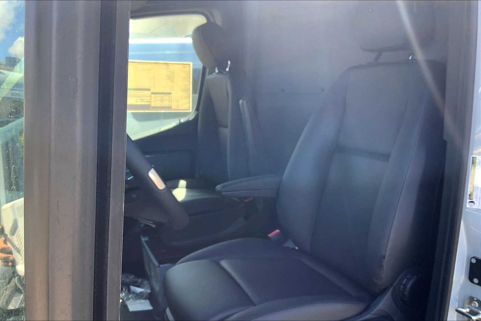 2025 Mercedes-Benz Sprinter 2500 High Roof I4 Diesel HO 144" AWD