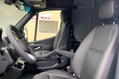2026 Mercedes-Benz Sprinter 2500 Standard Roof I4 Diesel HO 144" AWD