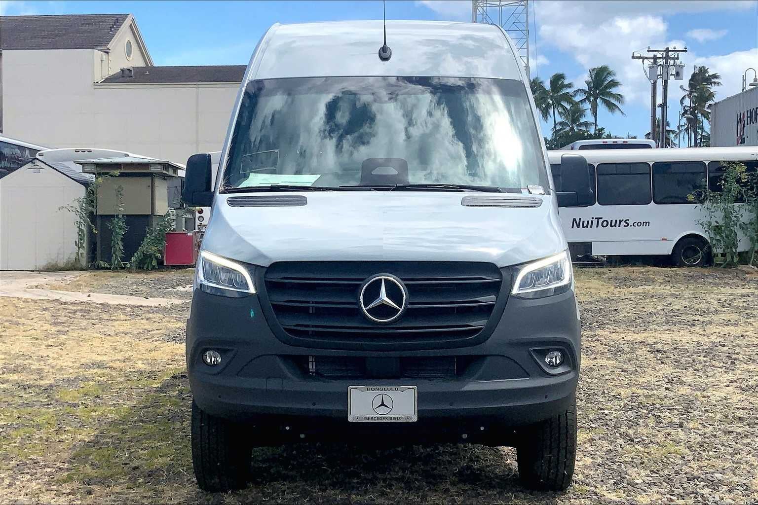 2025 Mercedes-Benz Sprinter 2500 High Roof I4 Diesel HO 170" AWD