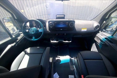 2025 Mercedes-Benz Sprinter 2500 High Roof I4 Diesel HO 144" RWD