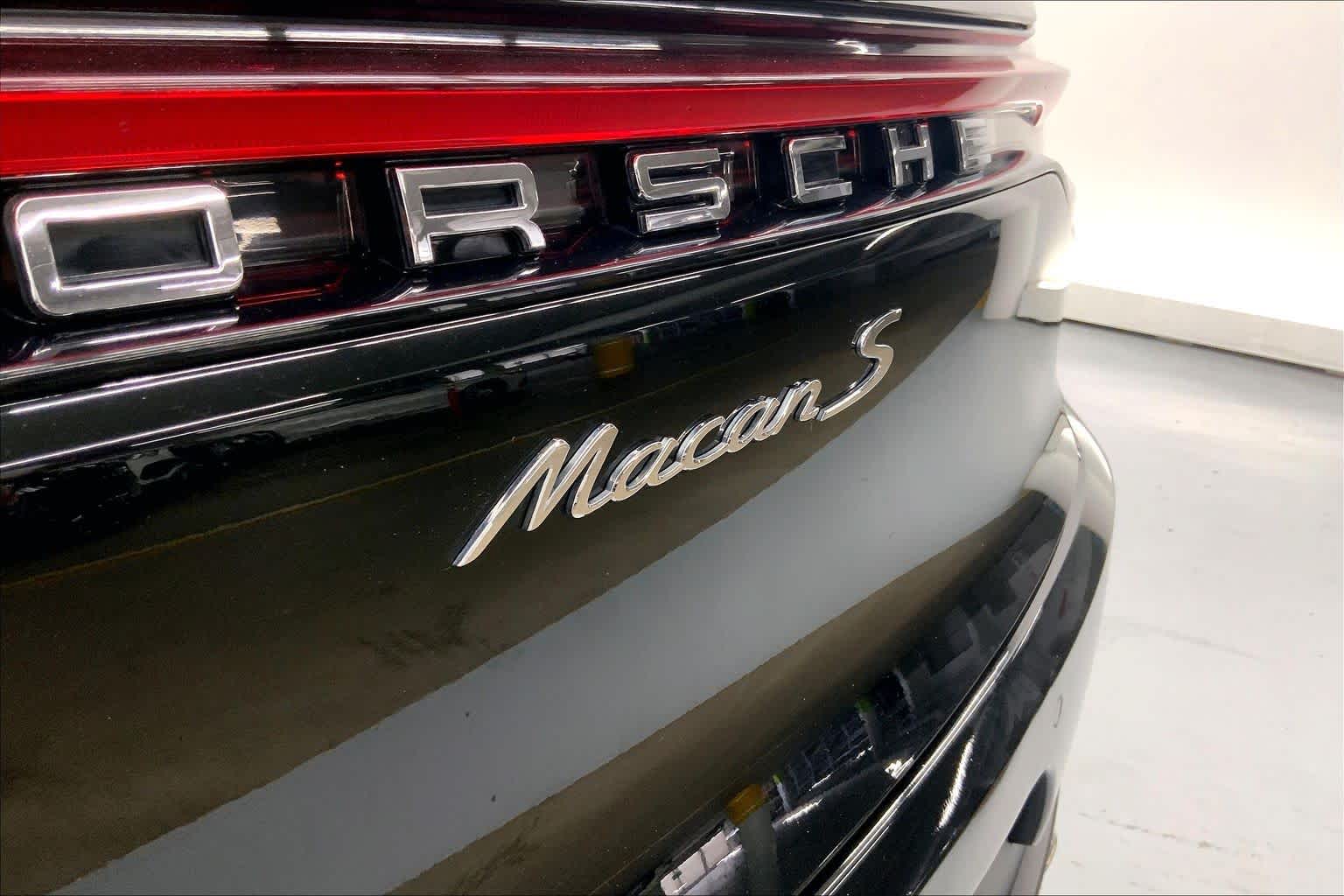 2021 Porsche Macan S