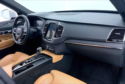 2022 Volvo XC90 Inscription