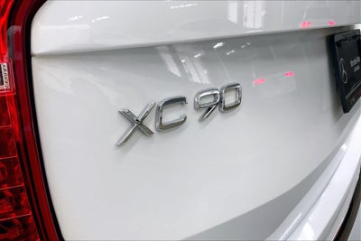 2022 Volvo XC90 Inscription