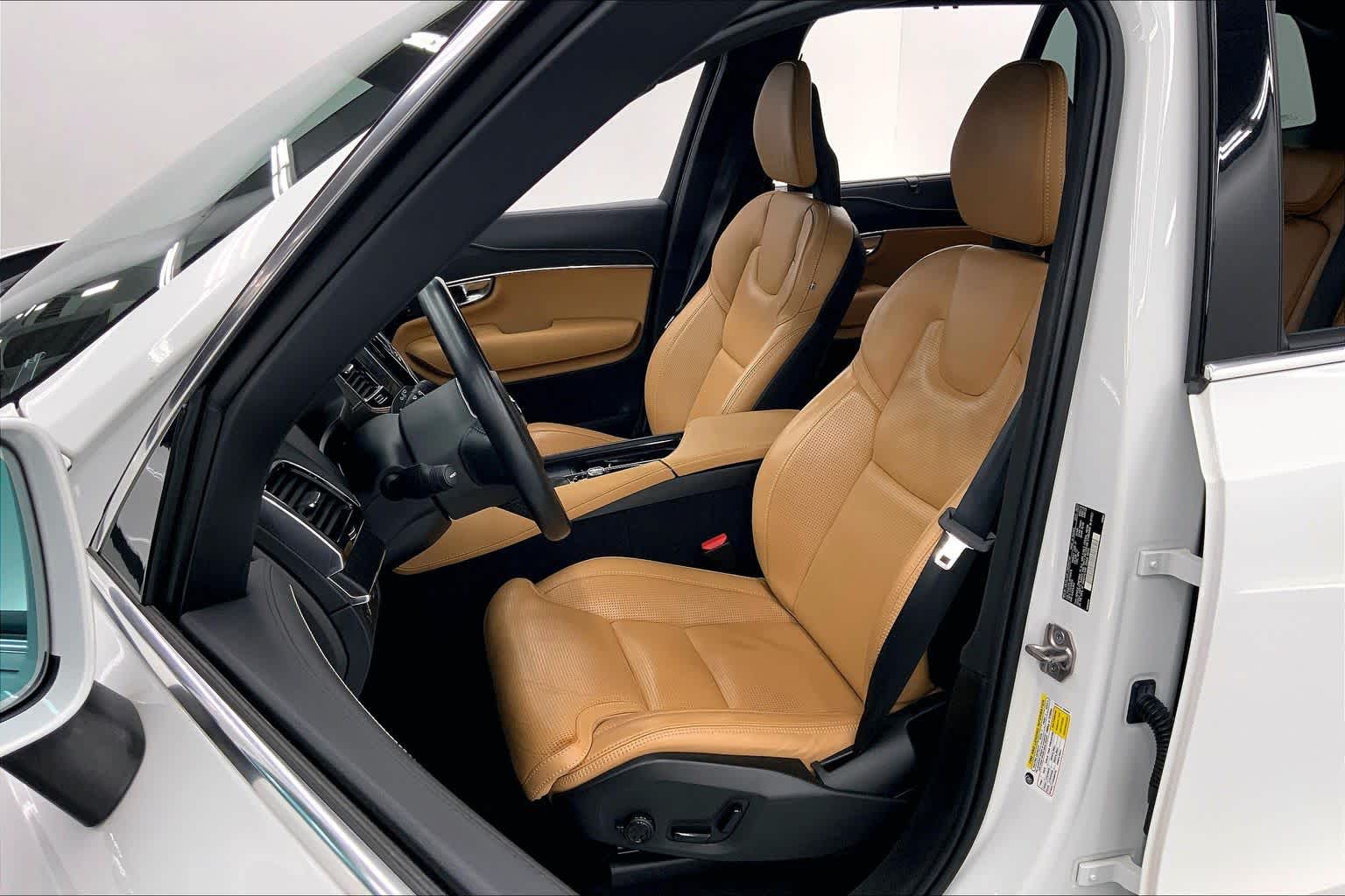 2022 Volvo XC90 Inscription