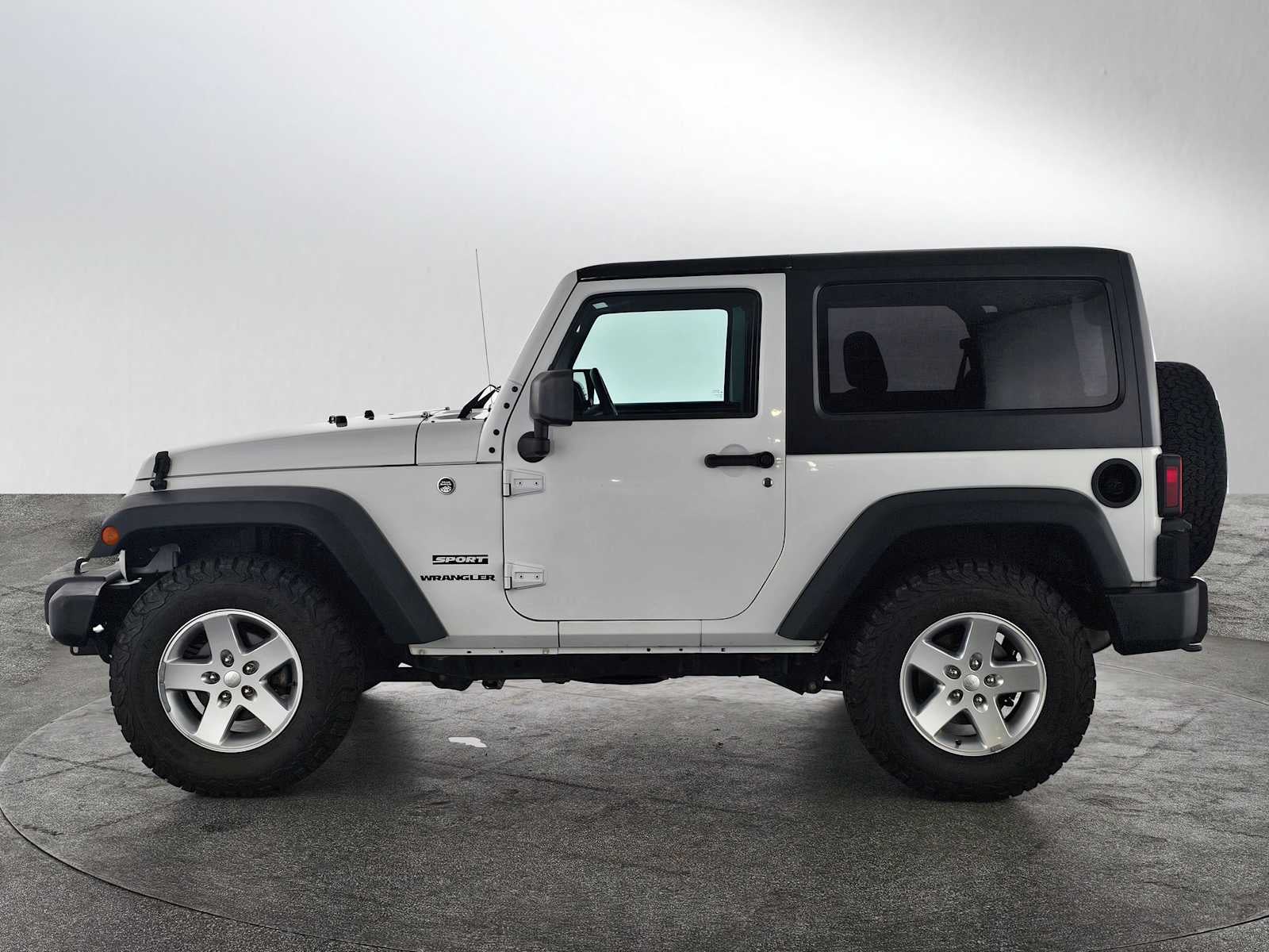 2016 Jeep Wrangler Sport
