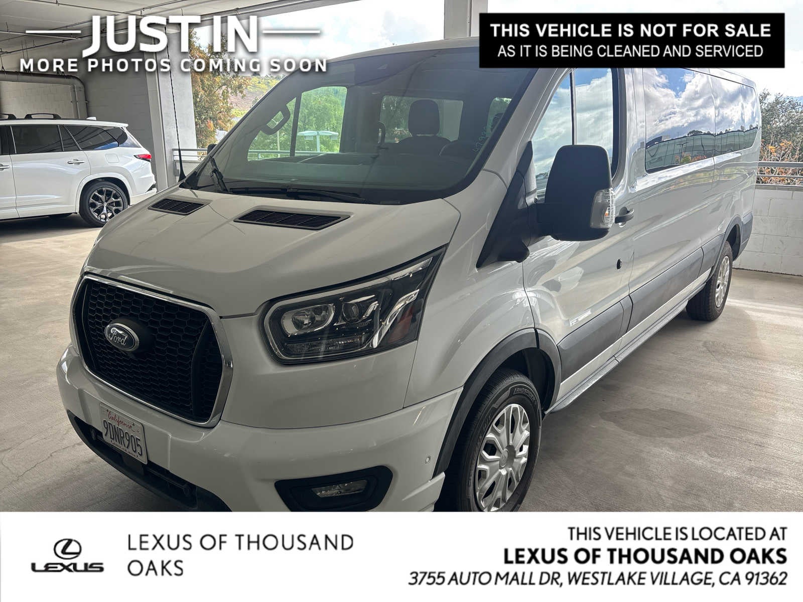 2023 Ford Transit Passenger Wagon XLT