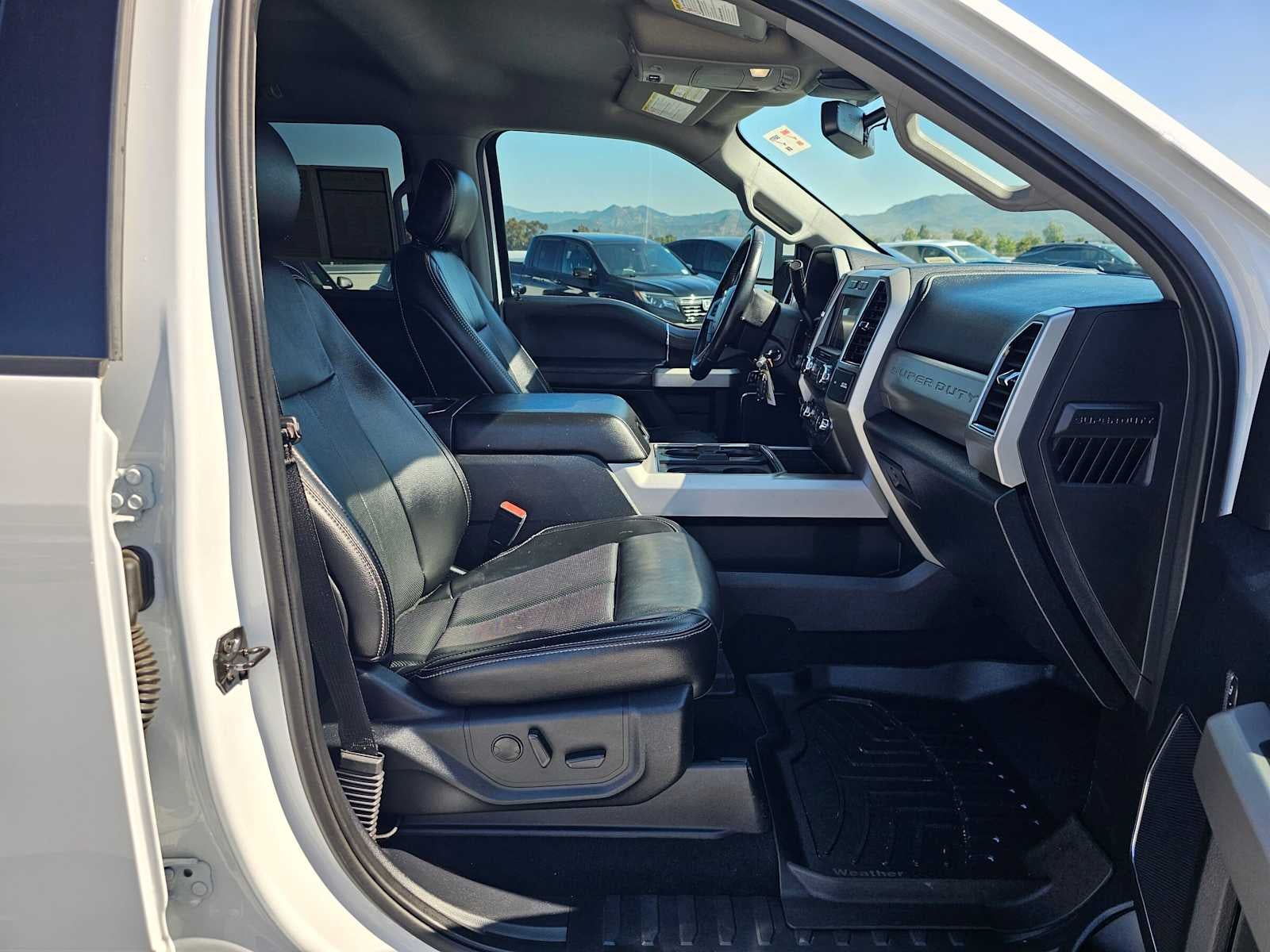 2021 Ford Super Duty F-250 Pickup LARIAT