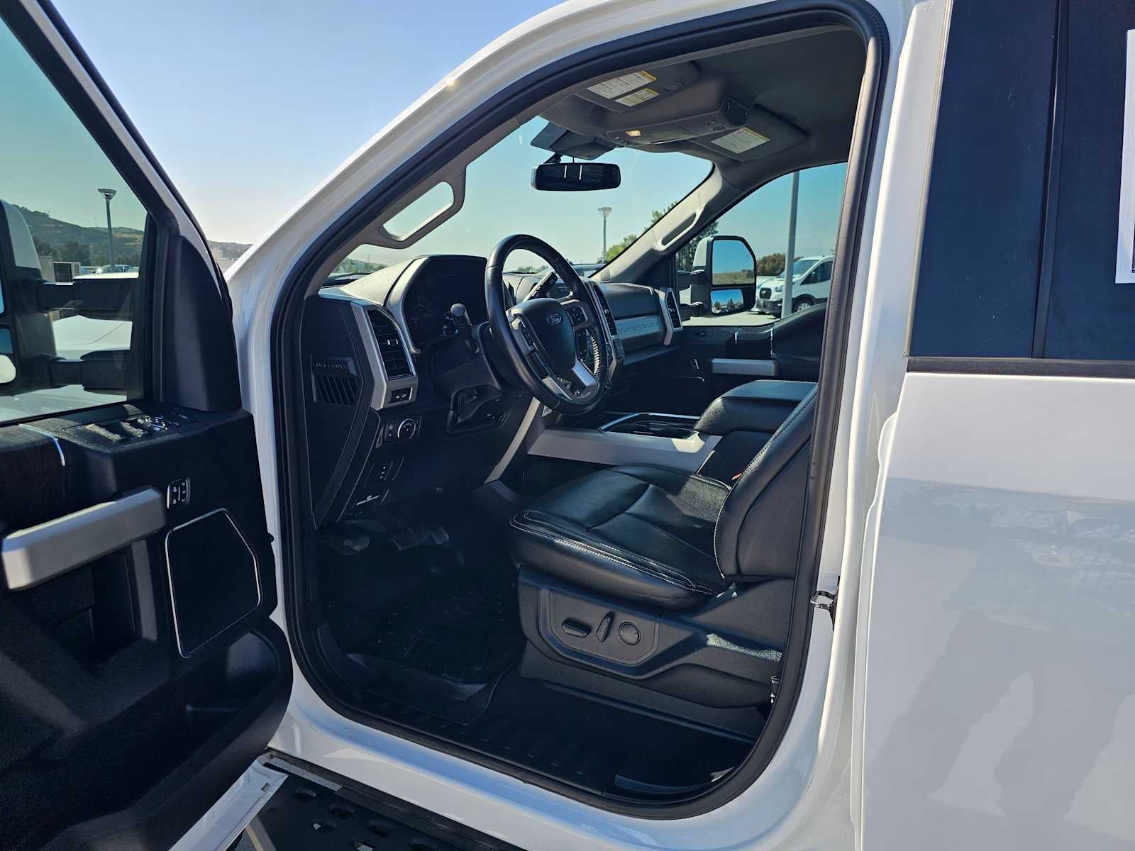 2021 Ford Super Duty F-250 Pickup LARIAT