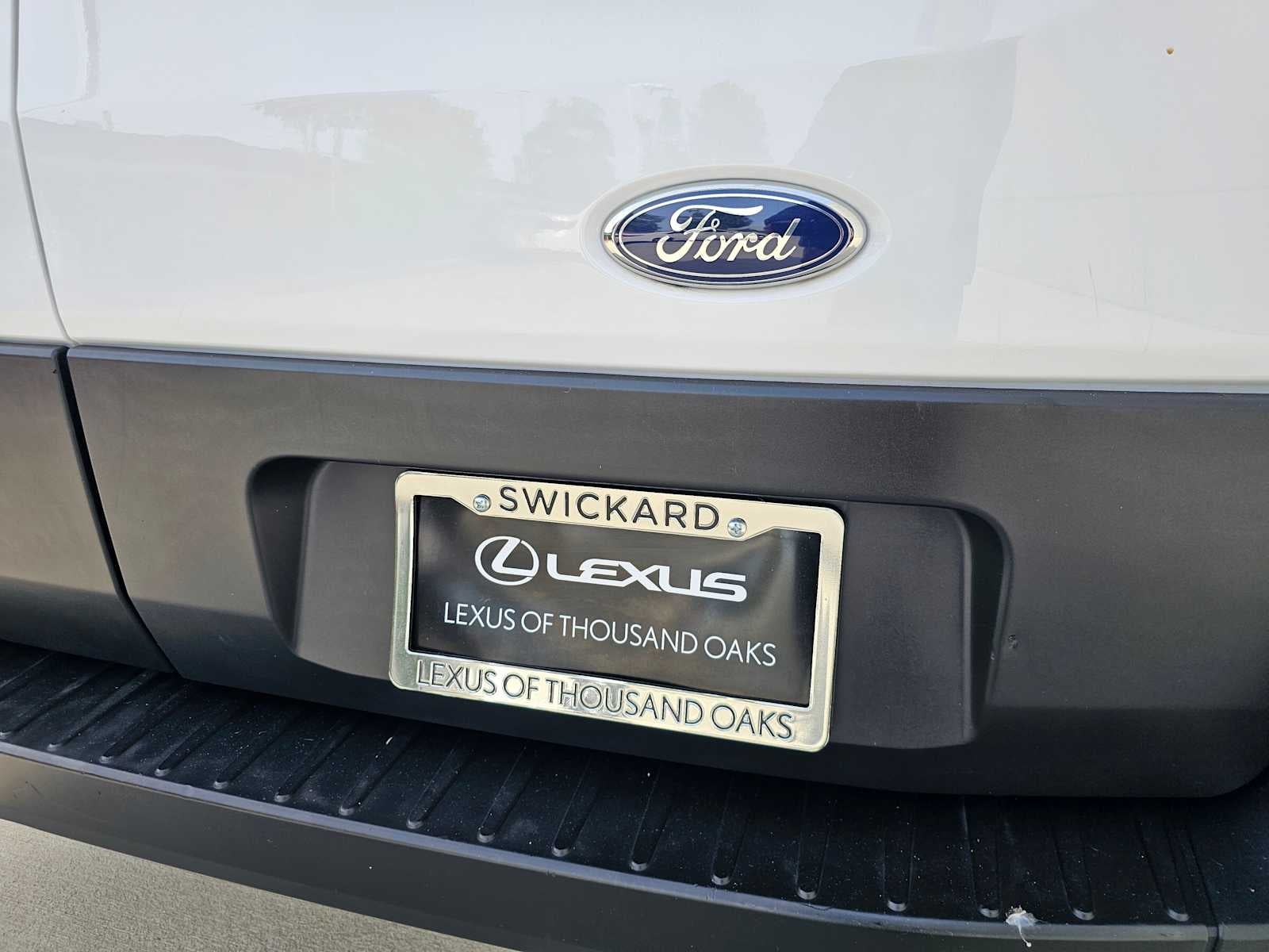 2023 Ford E-Transit Cargo Van T-350 130" Med Rf 9500 GVWR RWD