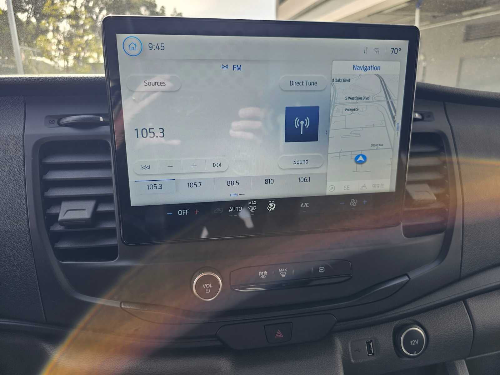 2023 Ford E-Transit Cargo Van T-350 130" Med Rf 9500 GVWR RWD