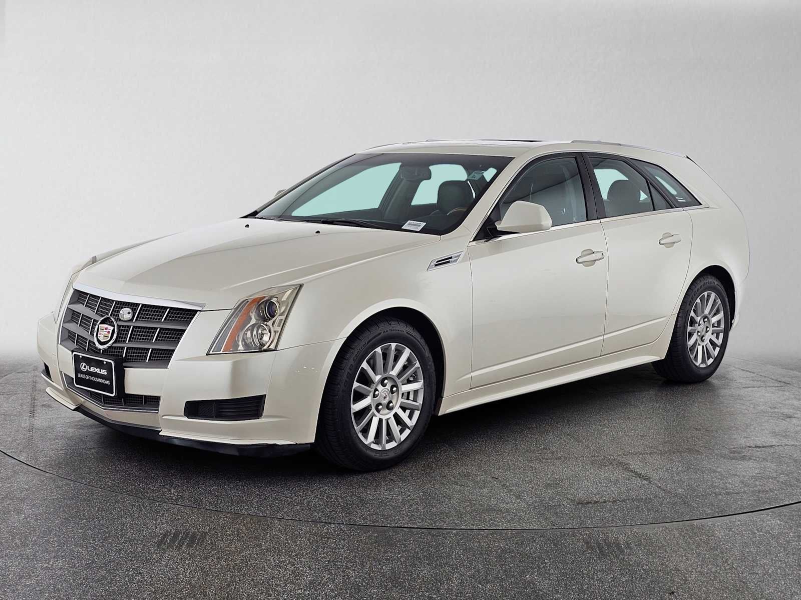 2010 Cadillac CTS Wagon Luxury