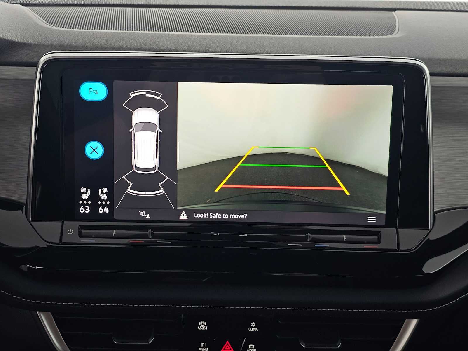 2025 Volkswagen Atlas Cross Sport 2.0T SE w/Technology