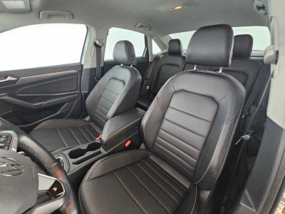 2022 Volkswagen Jetta SE