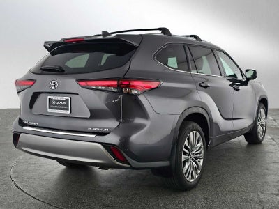 2023 Toyota Highlander Platinum