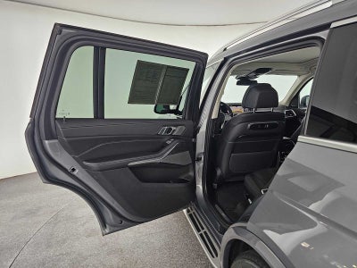 2025 BMW X7 xDrive40i xDrive40i