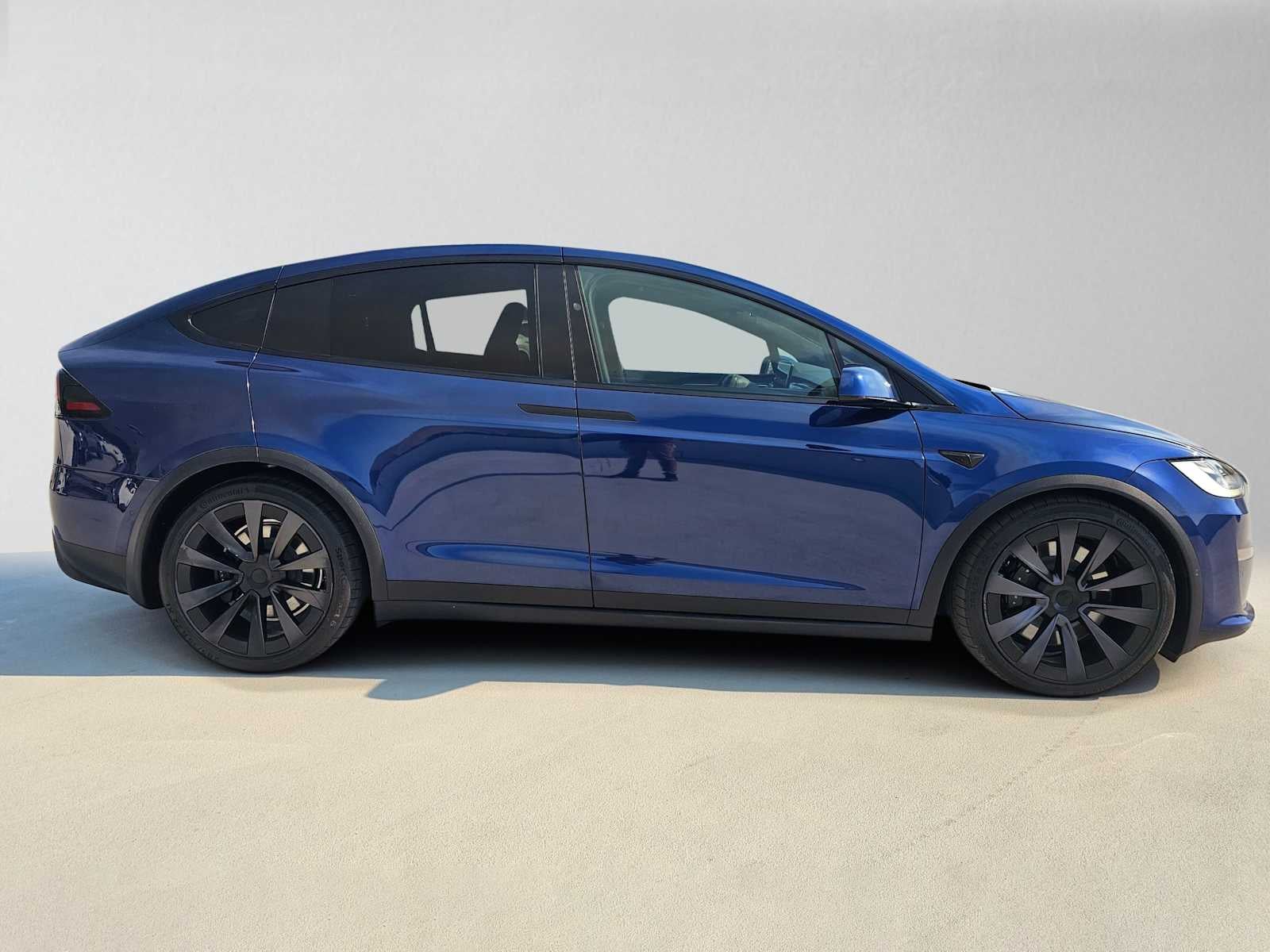2022 Tesla Model X Plaid