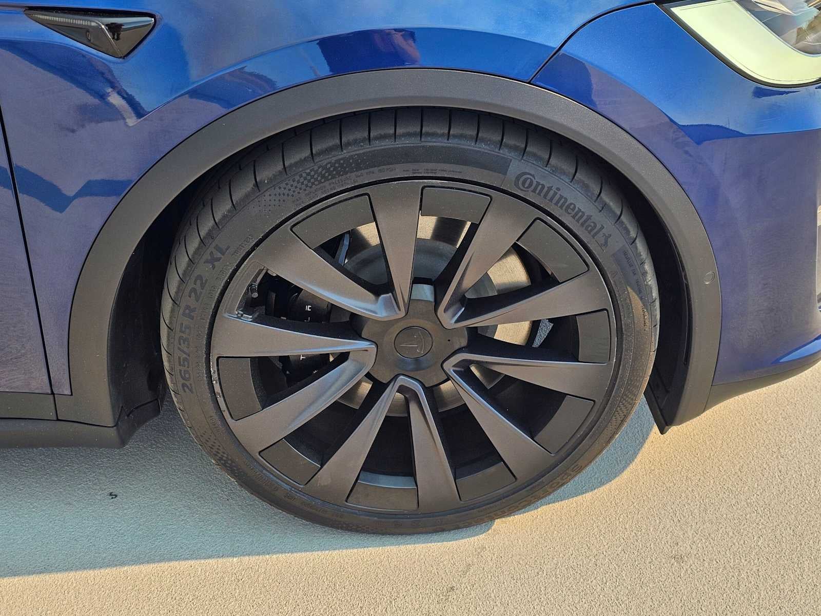 2022 Tesla Model X Plaid