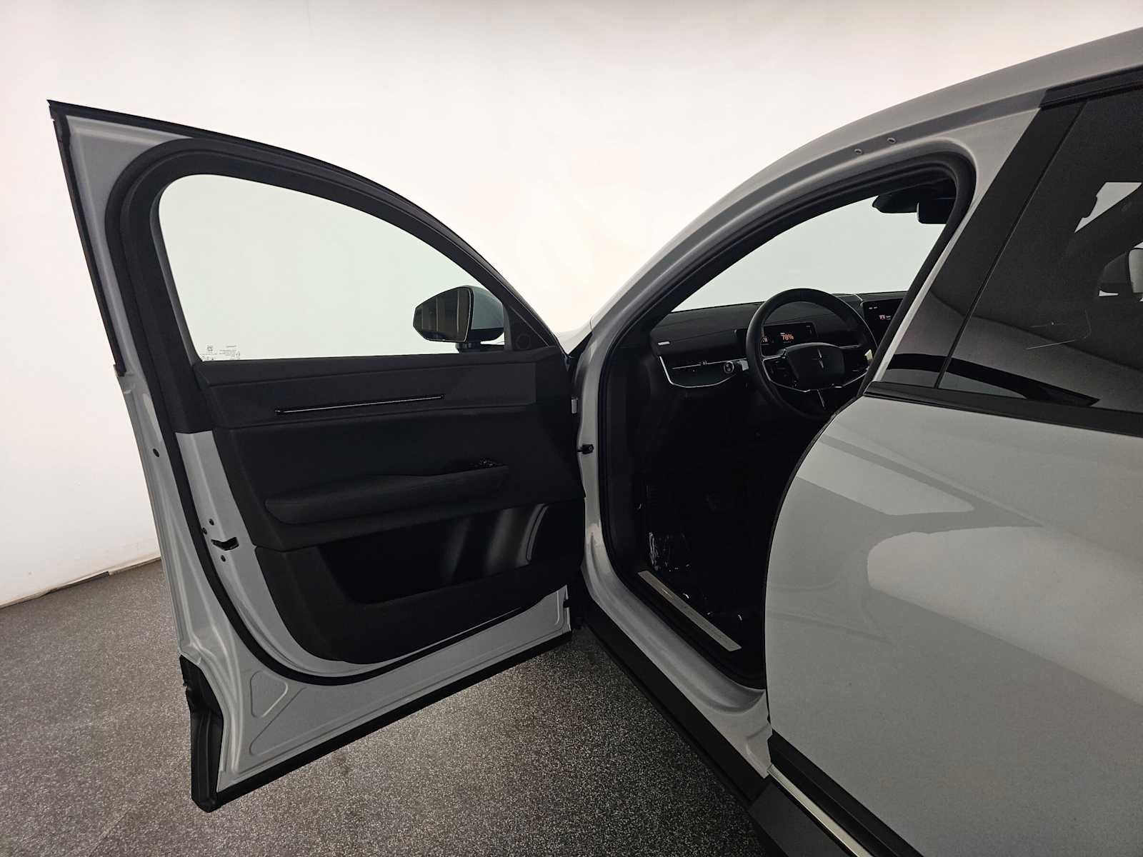 2025 Polestar 3 Long Range Dual Motor