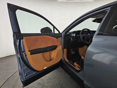 2023 Lexus RZ Luxury